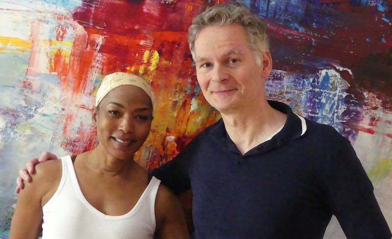 Angela-Basset-im-Mixwerk